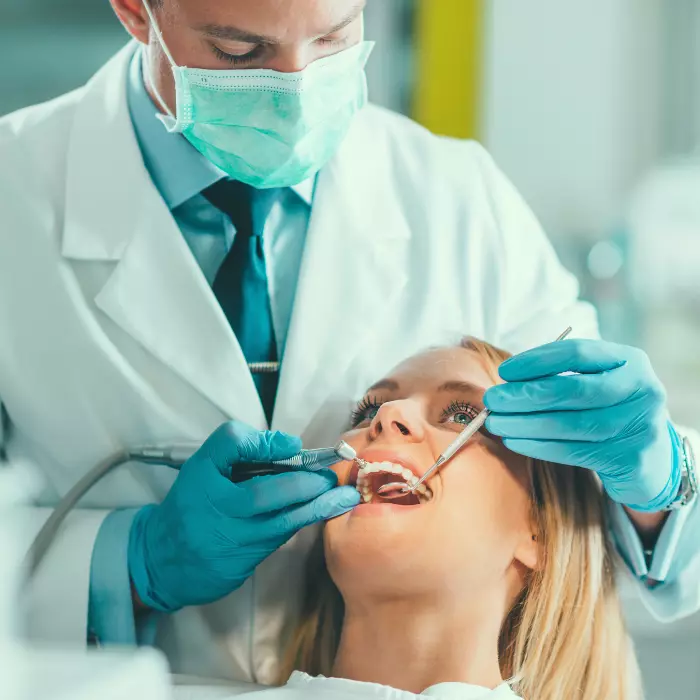 Sensibilidade após o clareamento dental, o que fazer?